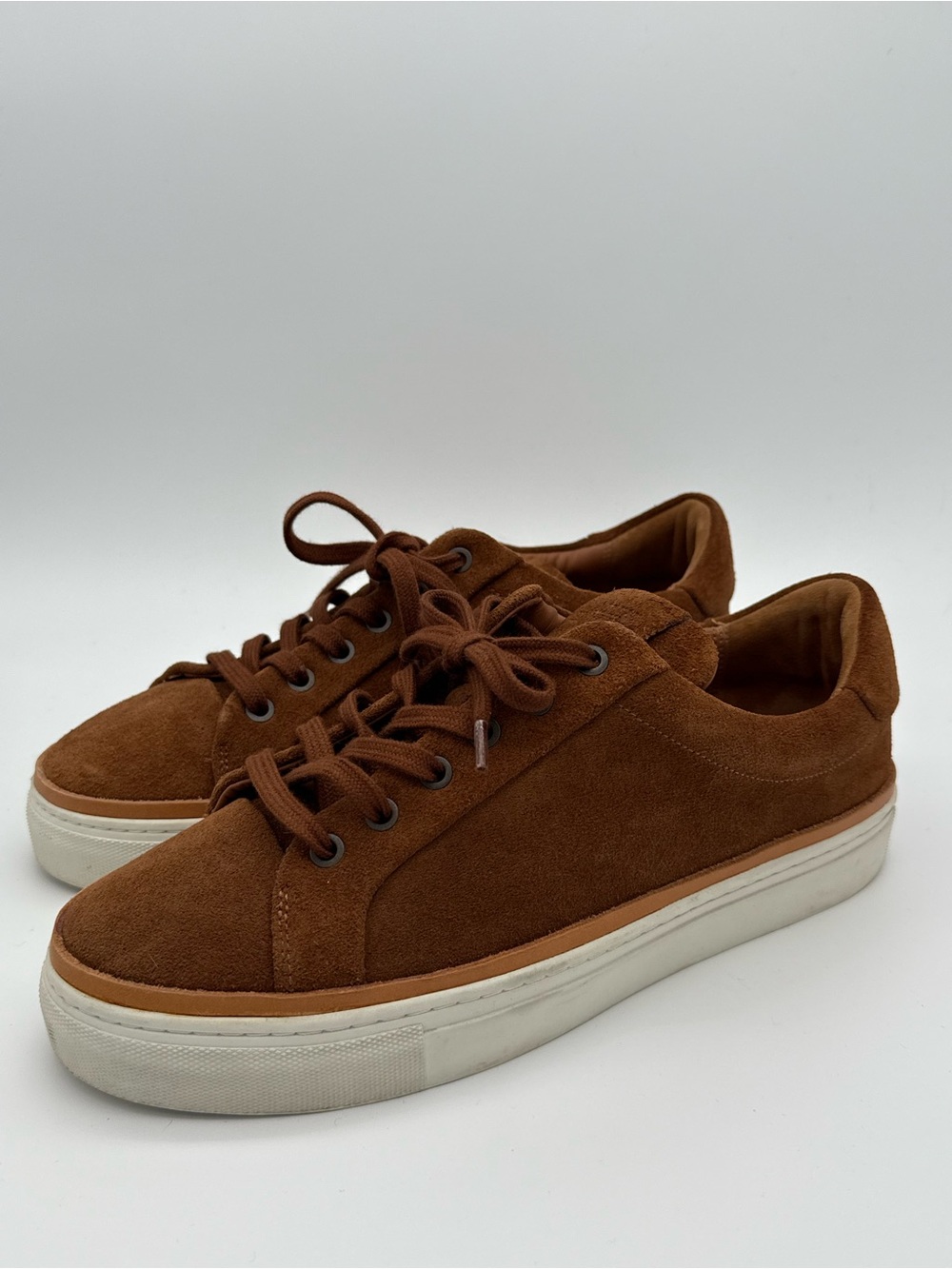 Allen Edmonds Men's Flynn Snuff Brown Leather Casual Dress Sneaker 9.5 D